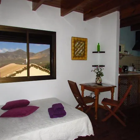 Εξοχικό σπίτι Country House Tindayoga *